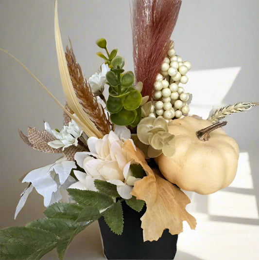 Fall Floral Arrangement & Candle Workshop - Bean & Basket Pickering Village