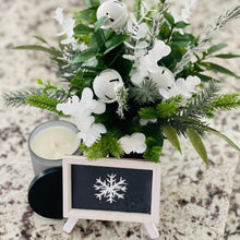 Load image into Gallery viewer, Holiday Floral Design &amp; Candle Workshop
