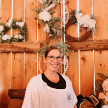 Load image into Gallery viewer, Fall Floral Arrangement and Candle Workshop
