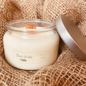scented soy candle with wood wick