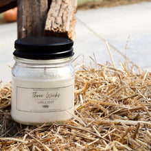 Load image into Gallery viewer, Scented candle made of soy 6 oz vessel  - Apple Fest
